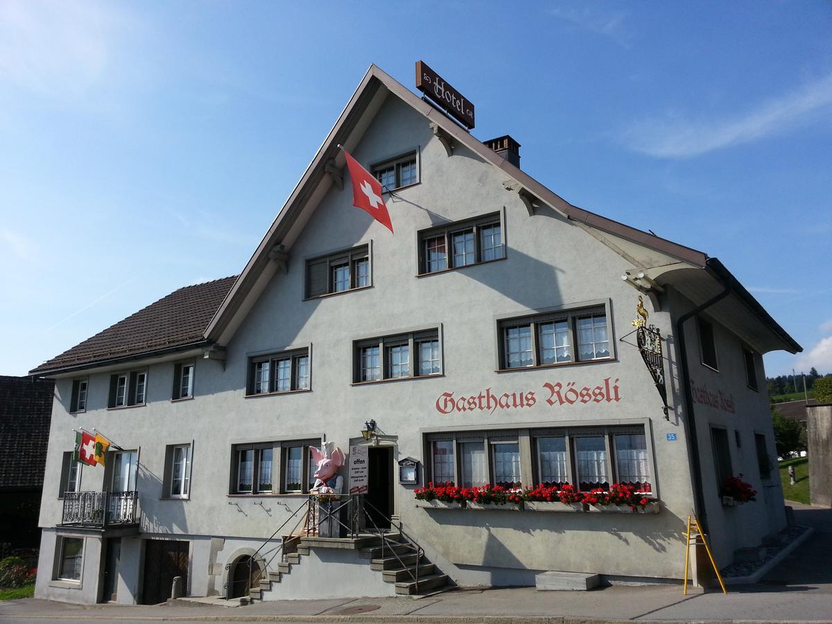 ホテル Gasthaus Rossli Sankt Gallenkappel エクステリア 写真